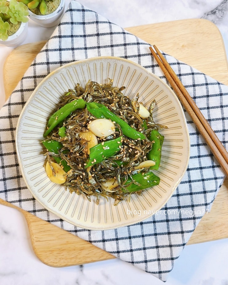 꽈리멸치볶음 맛깔난 5분컷 마른반찬 만들기