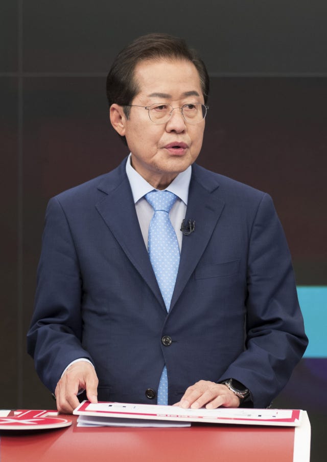 홍준표 나이 와이프 부인 아내 이순삼 결혼 자녀 가족 고향 프로필