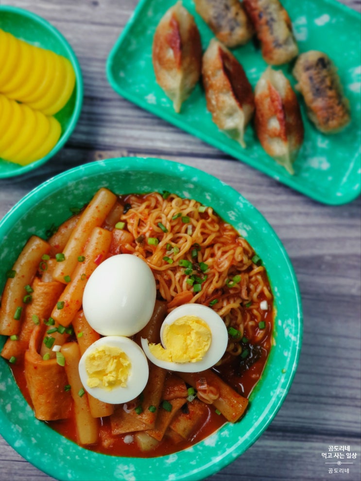  고추장없이 떡볶이 쉬운 라볶이 레시피