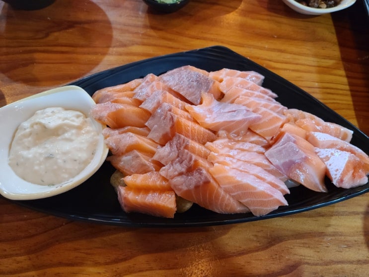  달빛오징어광어 본점 (서울 송파 석촌동)석촌호수 근처 광어 연어 회 맛있는곳 달빛오광 여기가 맛집 찐