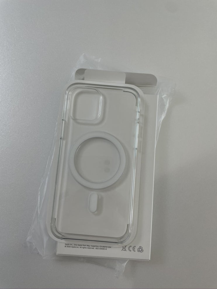 아이폰 맥세이프 케이스 양품 구입하니 떨어뜨려도 깨지지 않았던 놀라운 경험이 있었다 아이폰 맥세이프 케이스 양품 구입하니 떨어뜨려도 깨지지 않았던 놀라운 경험이 있었다