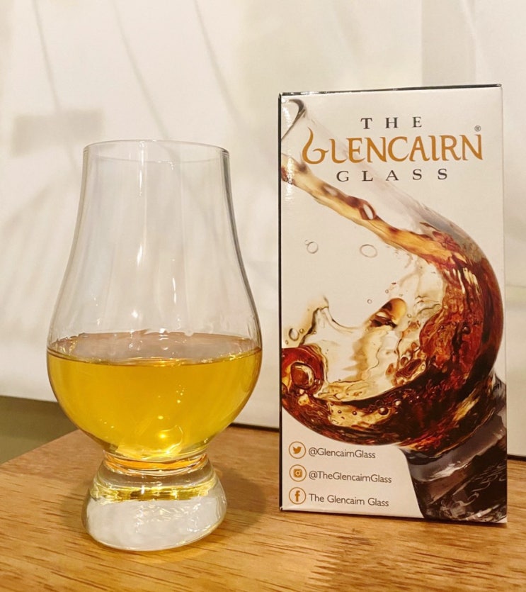 글렌캐런 위스키 글라스 Glencairn glass 위스키를 마시는 유일한 방법 _ 글렌캐런 위스키잔