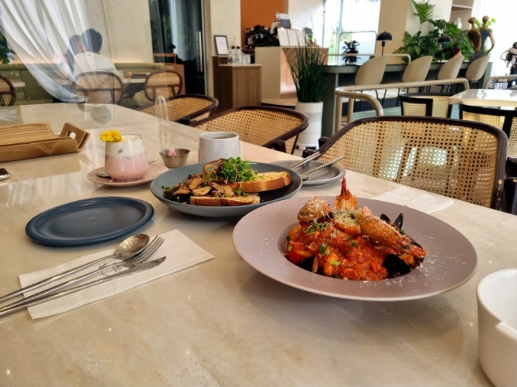  오산대역맛집 분위기좋은 브런치카페 트리플 투