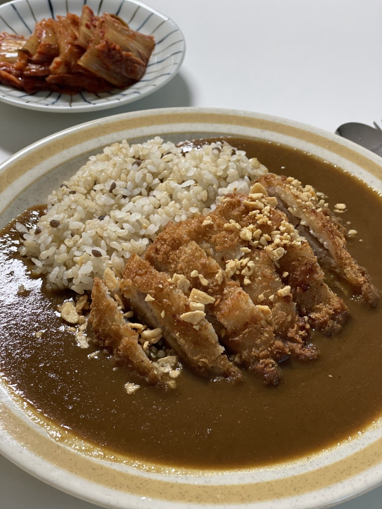  마켓컬리 하코야 돈카츠커리 먹어본 후기