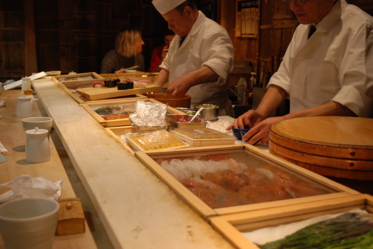 [일본 도쿄 여행] 3일차1 - 츠키지(쓰키지) 시장 구경 및 스시 맛집 - 참치 초밥/모둠 초밥