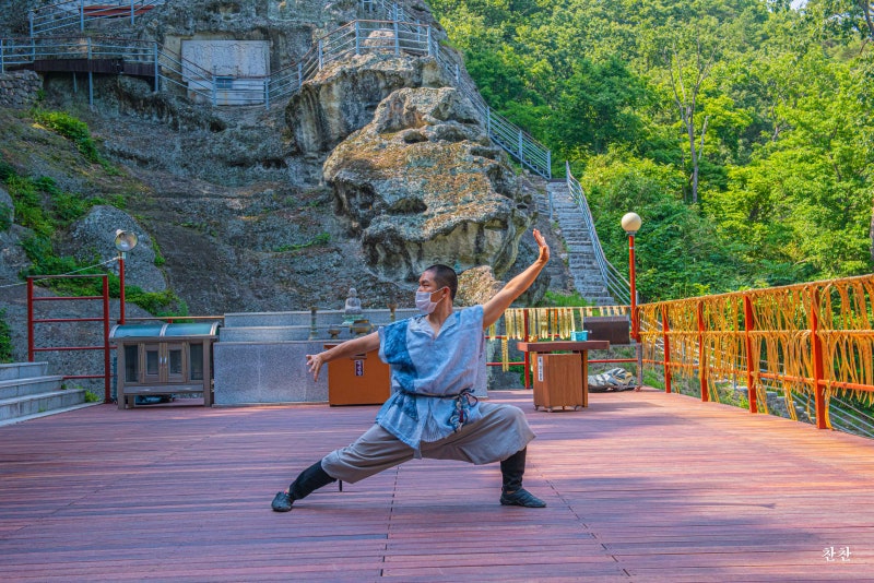 경주 사찰 템플스테이 골굴사 (굴곡사)