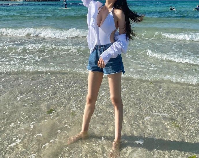 레이싱모델 송주아 글래머 비키니 몸매 레이싱모델 송주아 글래머 비키니 몸매