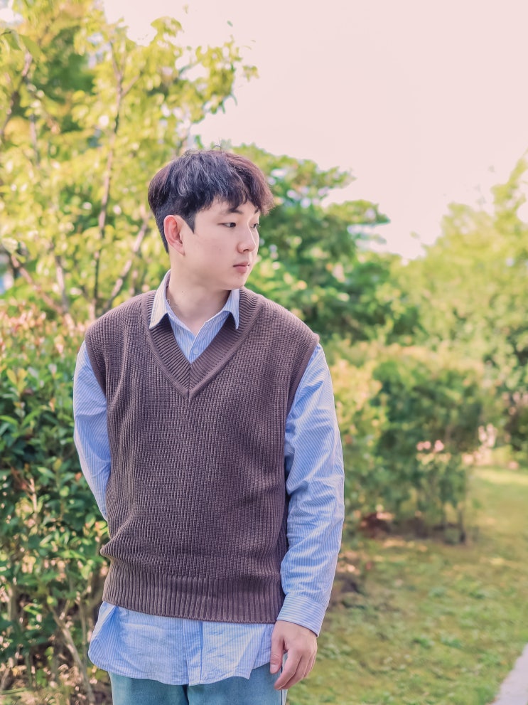  남자 브이넥 니트조끼, 가을 소개팅룩 코디에 최고더라?