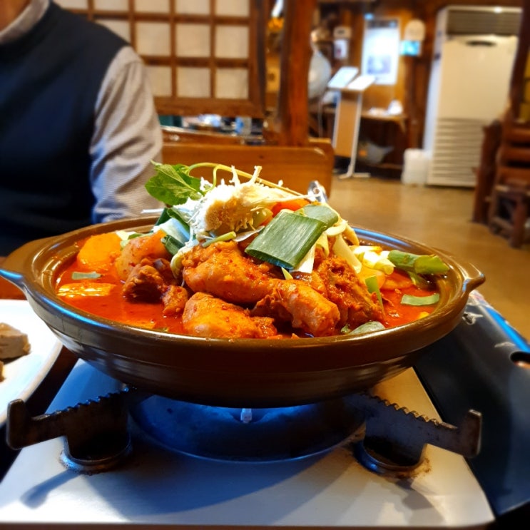  전주 닭볶음탕 맛집| 기찻길 옆 오막살이_닭볶음탕 일인자