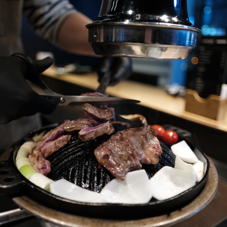 광주봉선동맛집 | 고급진 분위기에 직접 구워주는 양고기 전문점, "라무진 광주봉선점"