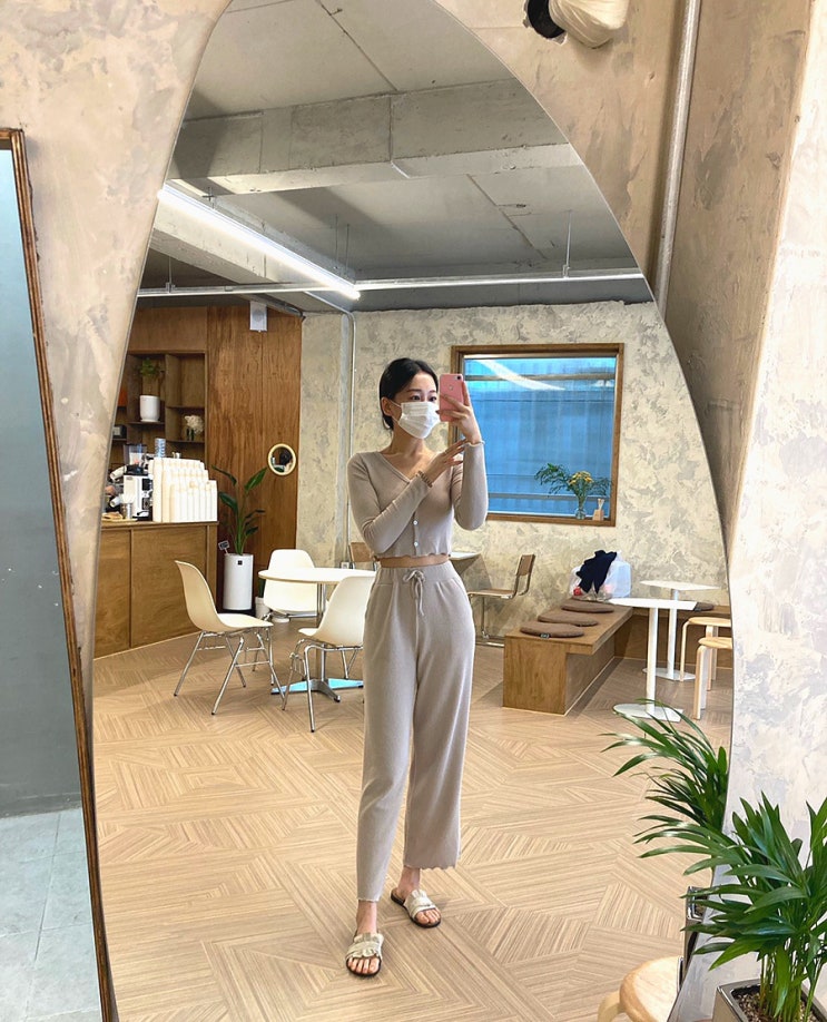  20대 여자 가을룩 추천 :: 트레이닝복 세트