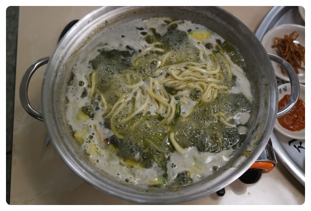  매생이연포탕 기가막히게 맛있는 집 / 해운대 맛집 "오봉집 해운대점"
