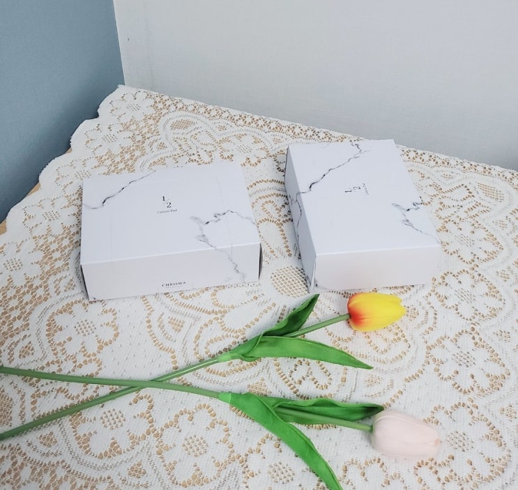  환절기 피부 필수템 닦토하기 좋은 크리스마 1/2화장솜
