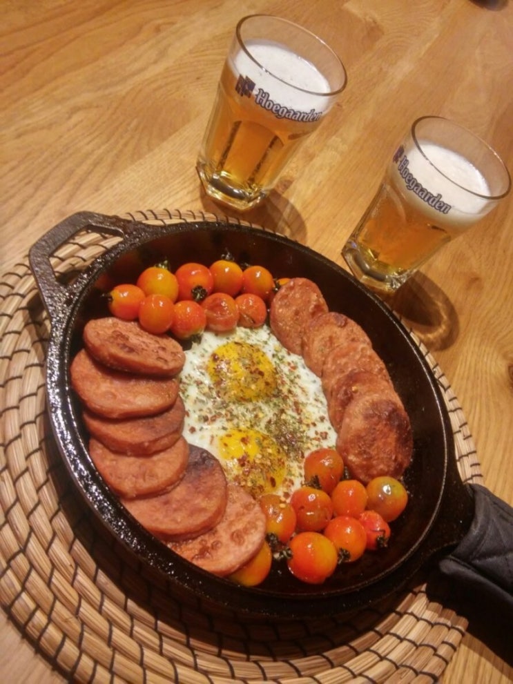  홈술 맥주 안주_ 옛날 분홍소시지  맛동산