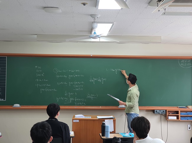 용인이강기숙학원, 수능 국어 · 수학 · 영어 개념 완성 위한 ‘초격차선행반’ 모집