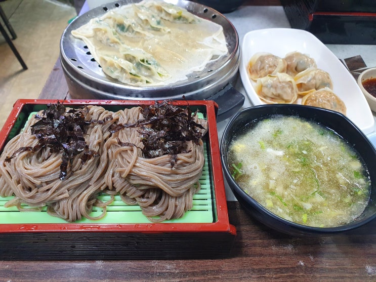  [회기역 맛집] 만두와 판모밀의 괜찮은 콜라보레이션, 회기 놀부만두