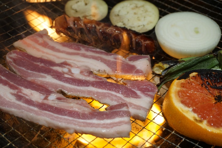  김포 풍무동 검단신도시 정육점 " 소잡는날 " 한우 돼지고기 로 여행후기