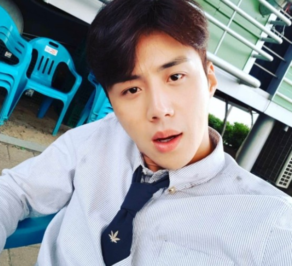 김선호 대학 동문 네이트판 지인 인스타 폭로 김선호 대학 동문 네이트판 지인 인스타 폭로