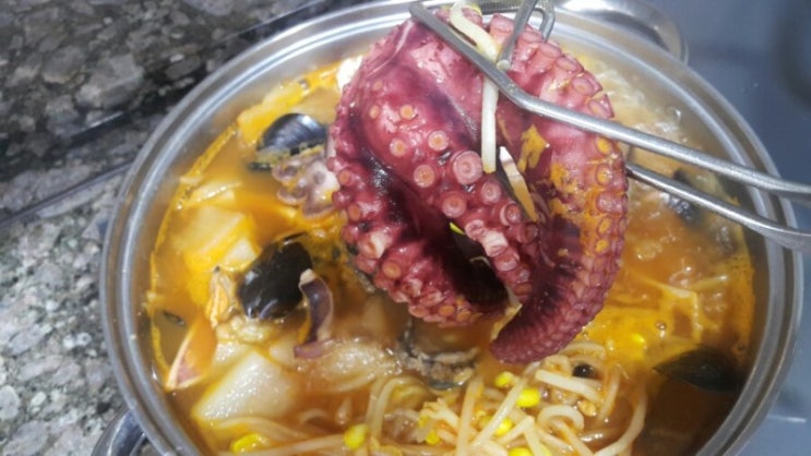  이마트장보기_ 문어해물탕 끓이는 법/문어 효능 . 칼로리/해물탕만들기