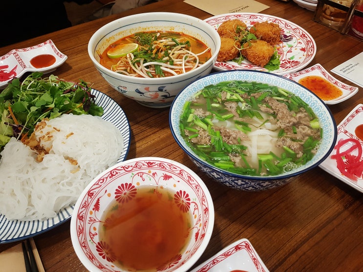 (청주 복대동 맛집) 퍼틴 쌀국수 베트남 음식 현대백화점 지웰시티 점심