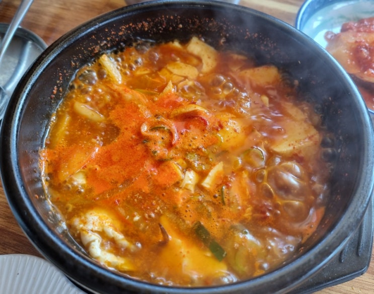  양산 물금 순두부찌개가 맛있는 "시골 마당"