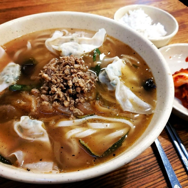 명동교자 칼국수 본점을 가서 먹는 이유