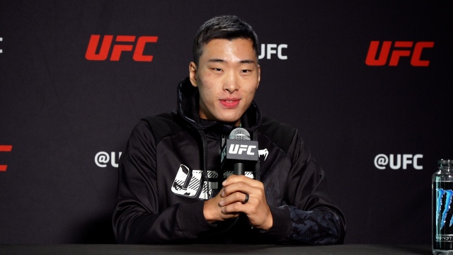알렉스 카세레스전 앞둔 최승우 기자회견: 저는 무조건 KO입니다...목표는 챔피언 알렉스 카세레스전 앞둔 최승우 기자회견: 저는 무조건 KO입니다...목표는 챔피언
