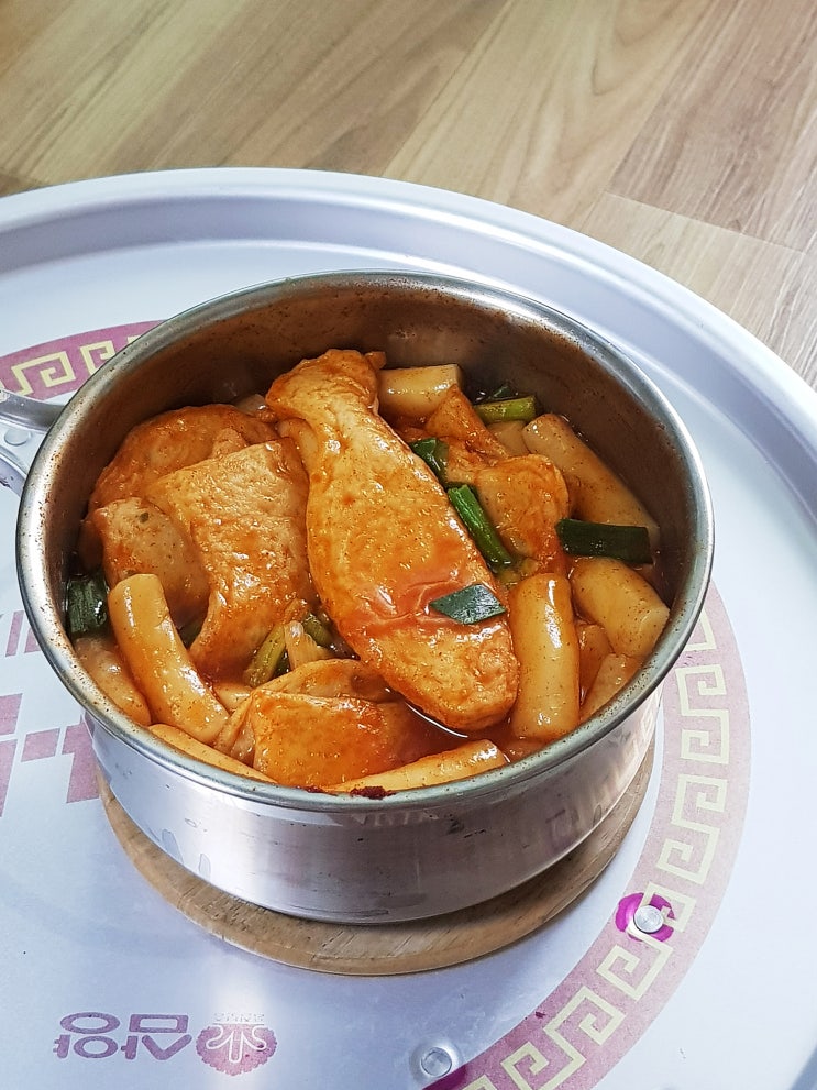 끝짱떡볶이 밀키트로 '매콤 쌀떡, 달콤 밀떡' 쫄깃한 떡볶이 만들어봄v