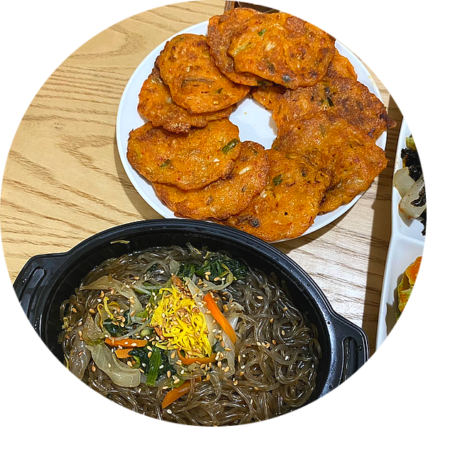  막걸리 간단 술안주 맛있는 냉동전 : 사옹원 김치전 & 냉동 잡채 혼술 안주