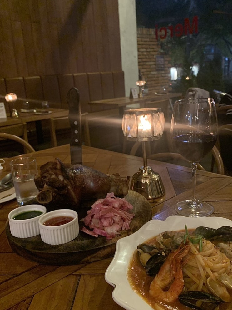  슈바인학센 맛집 메르시 | 바질 크림 리조또, 파스타가 맛있는 양재브런치 추천