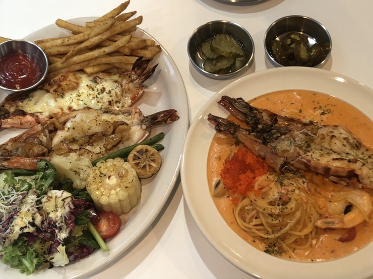  부천 맛집 응큼새우 둘이 먹다 셋이 죽어도 모를 킹타이거새우 먹방! 몰랐는데 나 새우 정말 좋아하네..