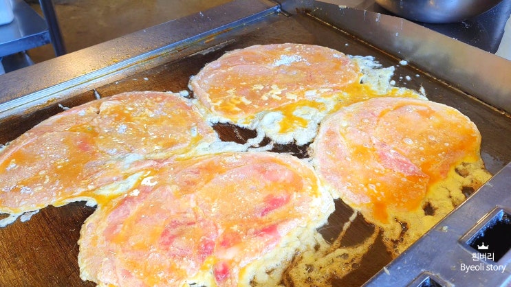  전주 한옥마을 길거리 음식 탐방 우와한호떡&마약육전! *벨리곰 영접!*
