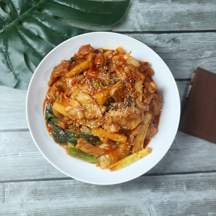  뼈없는 닭다리살 활용한 닭갈비 만드는법 황금레시피 강추