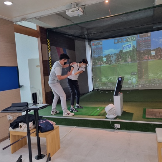  시흥 더골프존 원포인트레슨 + 연습장 후기!