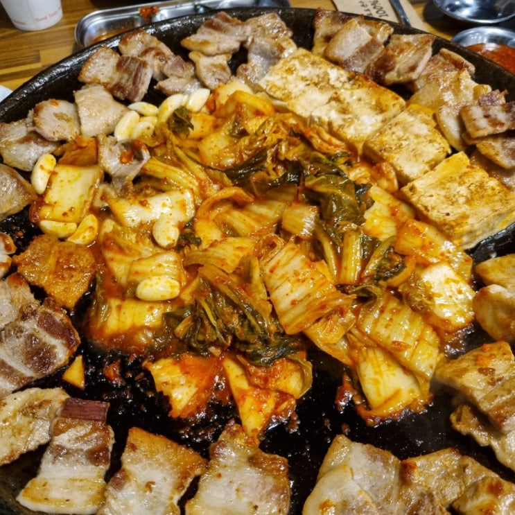  부산 기장 맛집 무쇠김치삼겹 고깃집... <내돈내산 후기>