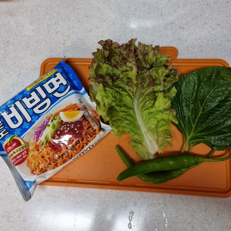  야채 넣어 더 맛있는 팔도비빔면으로 포만감 높이기(생로병사의 비밀)