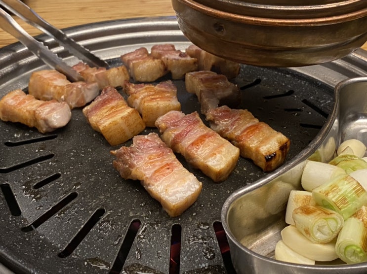  역삼 연말모임장소 추천 돝고기506