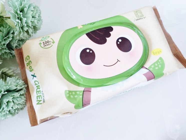  자연생분해물티슈 순둥이물티슈 그린에디션 사용하고 있어요.