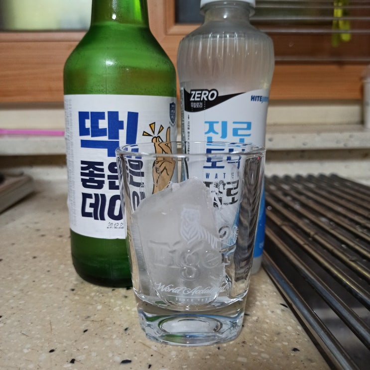  10/23 먹(닭갈비,찜닭,쏘토닉)