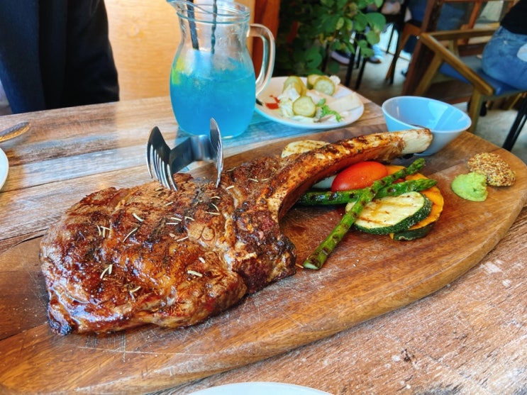  가족과 함께 가기좋은 레스토랑 :: 이당 비스트로 / 분위기 좋은 / 한옥맛집 / 토마호크!