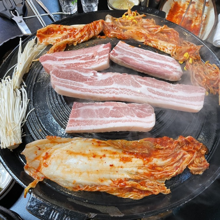 중화역 묵동 맛집 삼겹살과 볶음밥이 맛있는 장군솥뚜껑 내돈내먹 후기