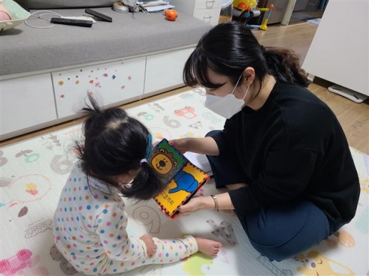 장애 아동 조기 치료 ‘골든타임’ 확보… 전국 첫 ‘서초아이발달센터’ 문연다 장애 아동 조기 치료 ‘골든타임’ 확보… 전국 첫 ‘서초아이발달센터’ 문연다