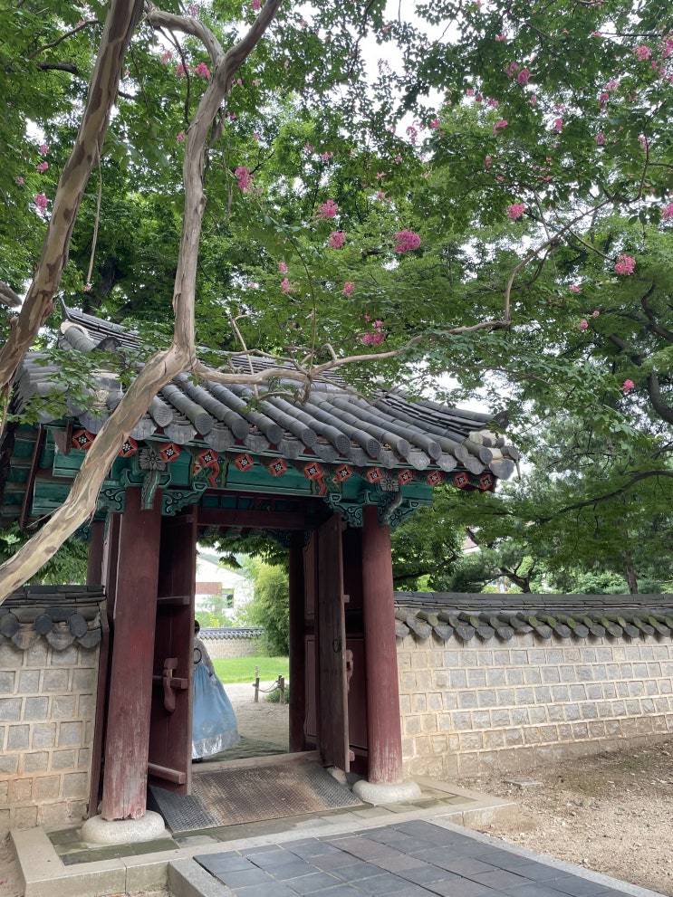 전주한옥마을 속 관광지 경기전 전주한옥마을 속 관광지 경기전