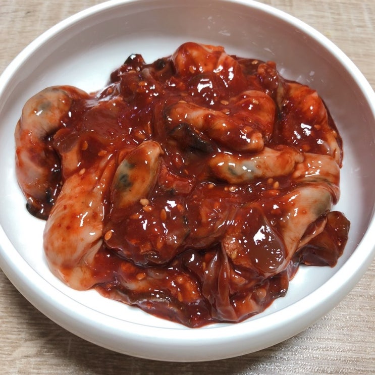 핵가성비 좋은 정우네콩잎 굴젓, 1개, 1kg 추천합니다 핵가성비 좋은 정우네콩잎 굴젓, 1개, 1kg 추천합니다