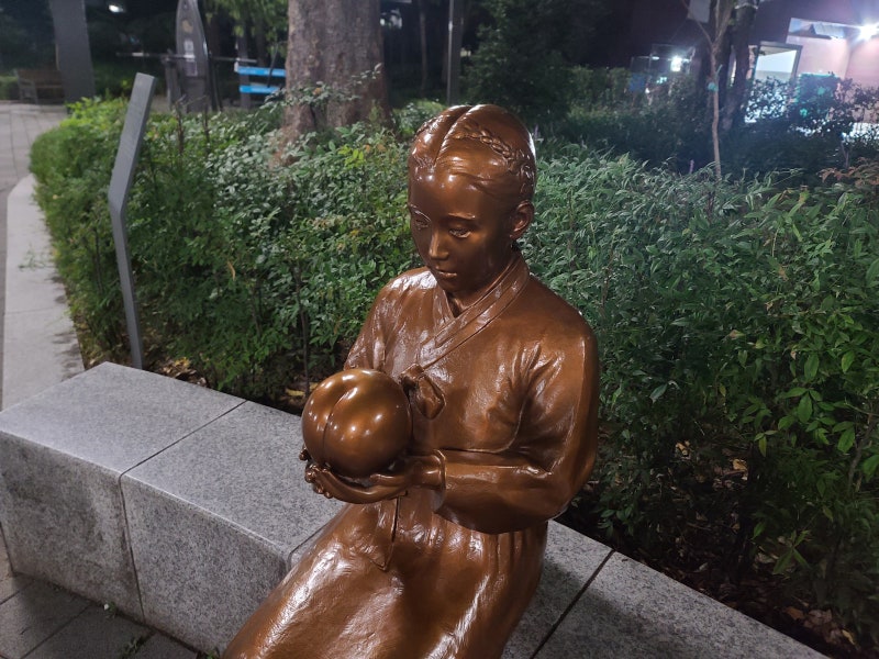 돌아가신 엄마꿈 친정 어머니 꿈 의미와 해몽
