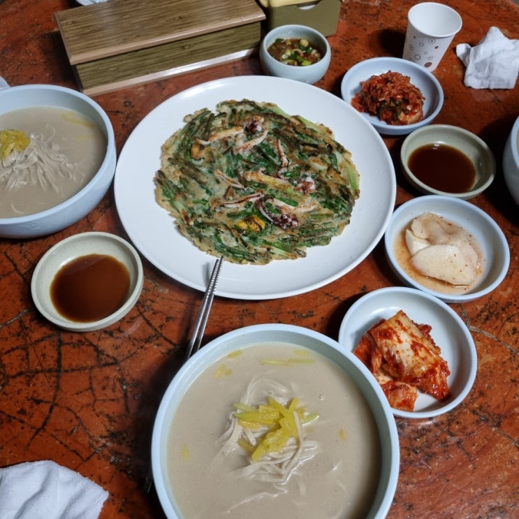  경주 칼국수, 파전에 막걸리! "삼릉 고향칼국수"