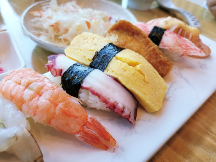 풍무역 트레이더스에 초밥맛집 스시혼텐이 있었네 풍무역 트레이더스에 초밥맛집 스시혼텐이 있었네