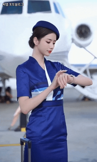 천사가 지상으로 내려왔다는 미모의 레이싱모델 임솔아 천사가 지상으로 내려왔다는 미모의 레이싱모델 임솔아