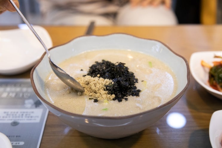  속초 중앙시장 맛집 줄 서서 먹는 신토불이감자옹심이 방문 및 주차정보