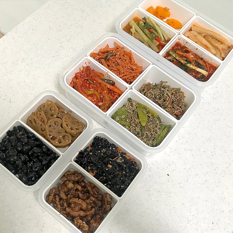  변색 없는 분리형 반찬통, 제오닉ㅣ4칸, 2칸 내돈내산 후기